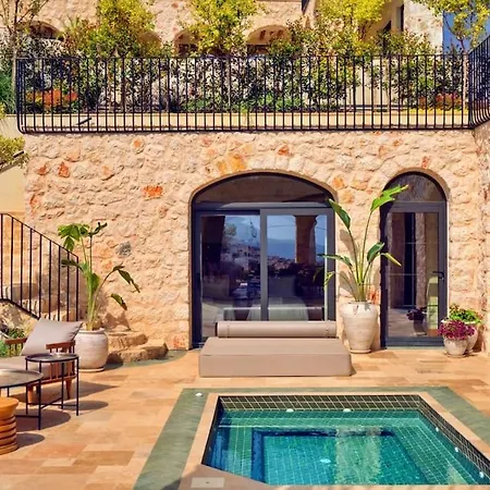 Thalia - Ultra Luxury For 10 People Villa