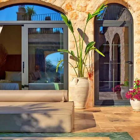 Thalia - Ultra Luxury For 10 People *