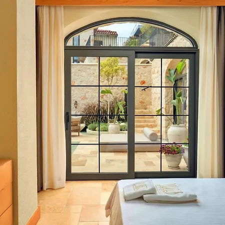 Villa Thalia - Ultra Luxury For 10 People *